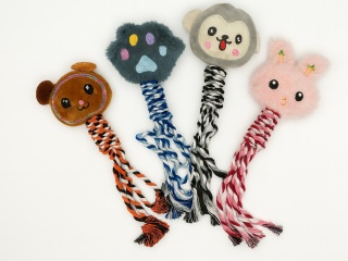 Pluszowy Króliczek ze sznurkiem