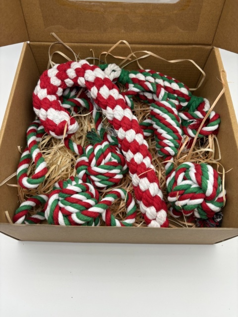 #ZestawPrezentowyVesmo #GiftBoxDlaPsa #PsiPrezent #DogChristmasBox #VesmoPet #ŚwiątecznePrezentyDlaPsów #IdealnyPrezentDlaPsa